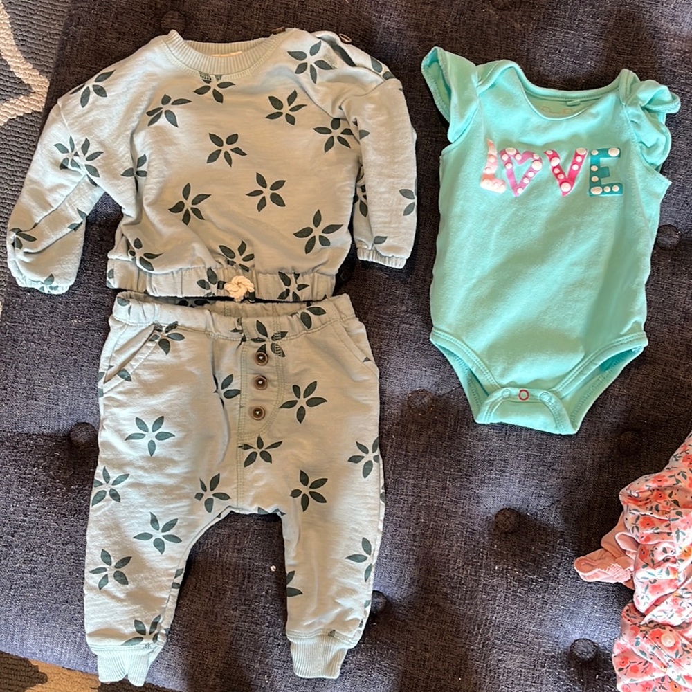 Jessica Simpson baby girl clothes with headband